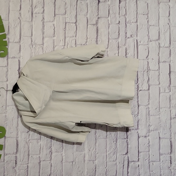 Sweater - Picture 3 of 3